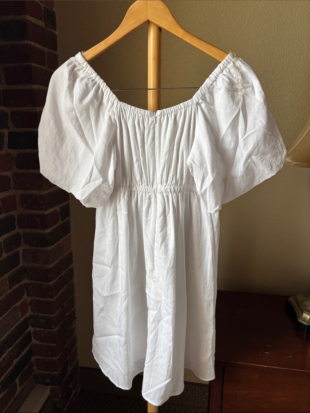 And Now This Classic White Puff-Sleeve Mini Dress with Square Neck Size S - Picture 4 of 4